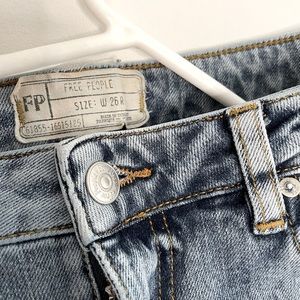 Light wash, low-rise Free People cropped denim